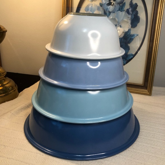 Vintage Moody Blues Pyrex Mixing Bowl Set Of 4 - Picture 1 of 11